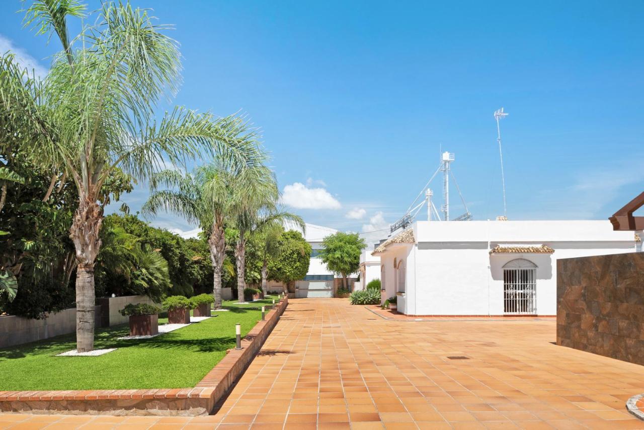 Chalet Fuente3 Piscina Comun Famila 콘일데라프론테라 외부 사진